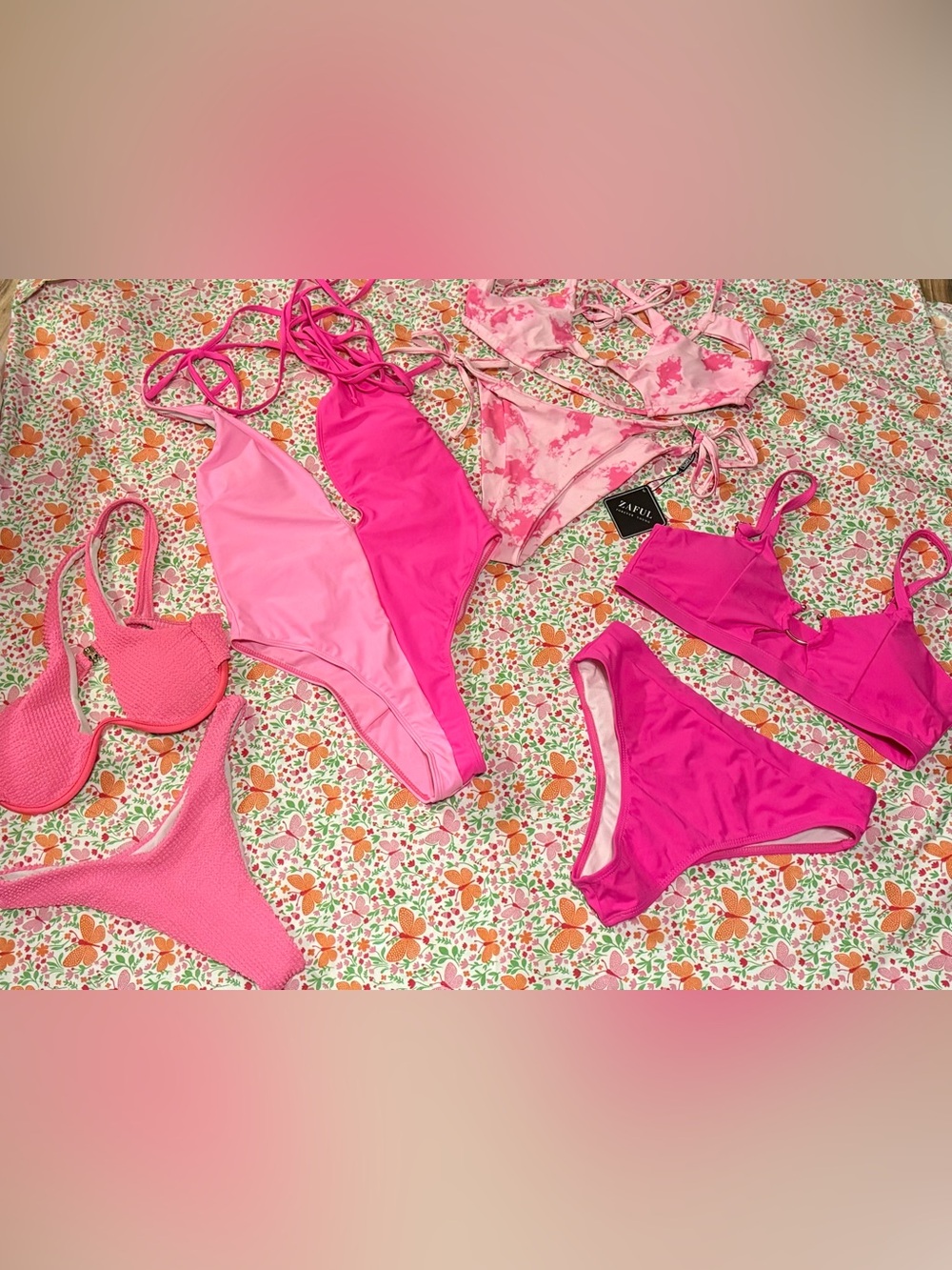 Lot of 4 MEDIUM Bathing Suit & Bikini Set Hot Pink Tie-Dye - Picture 2 of 6